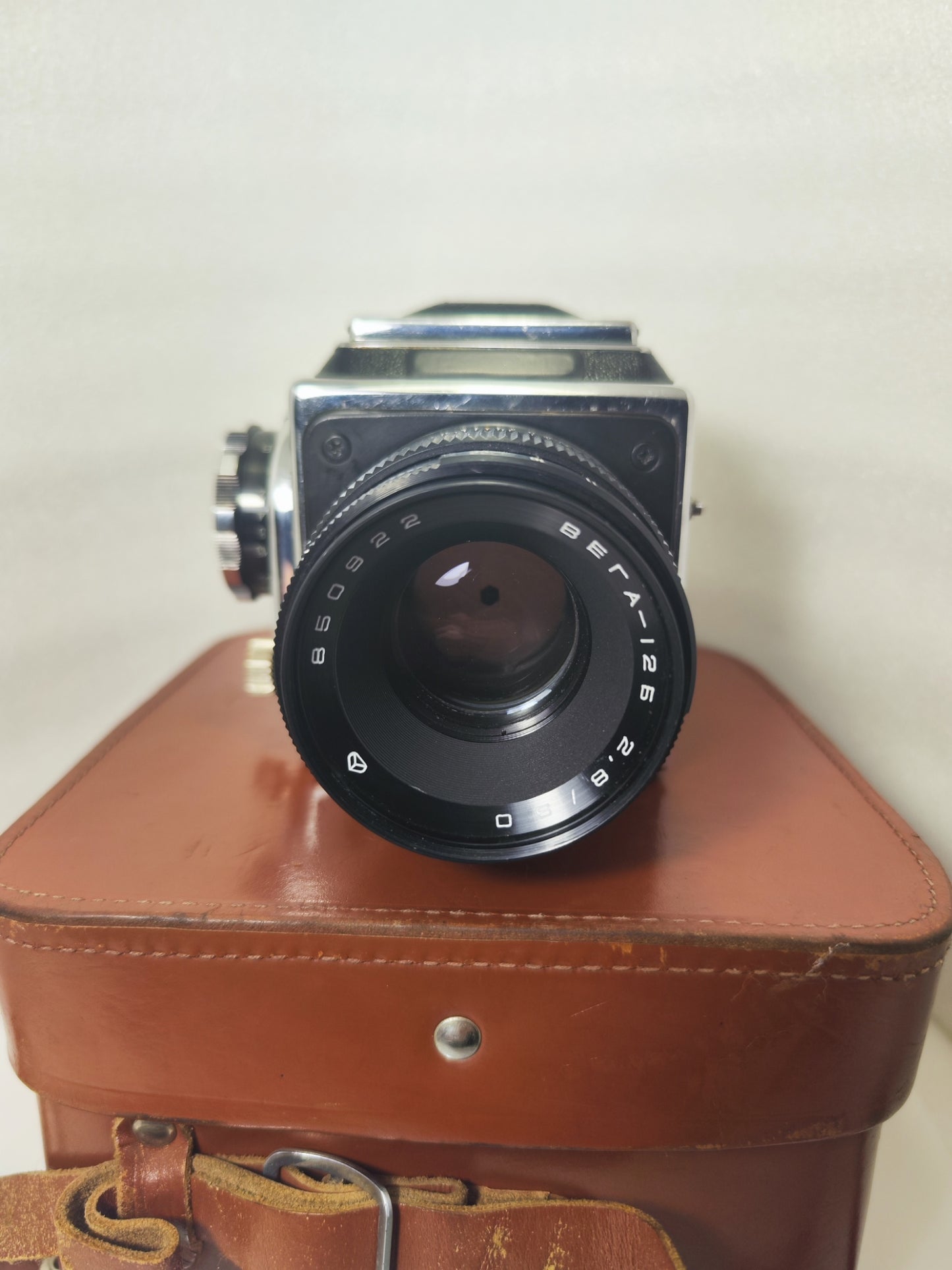 Very RARE Salut-C Pentacon Six mount customised collectors item 6x6 medium forma