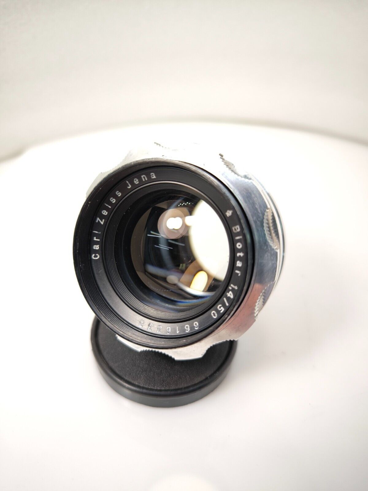 Swirly bokeh Biotar 50mm f/1.4 Carl Zeiss №6616335 cine lens Pentaflex16 Sony MF