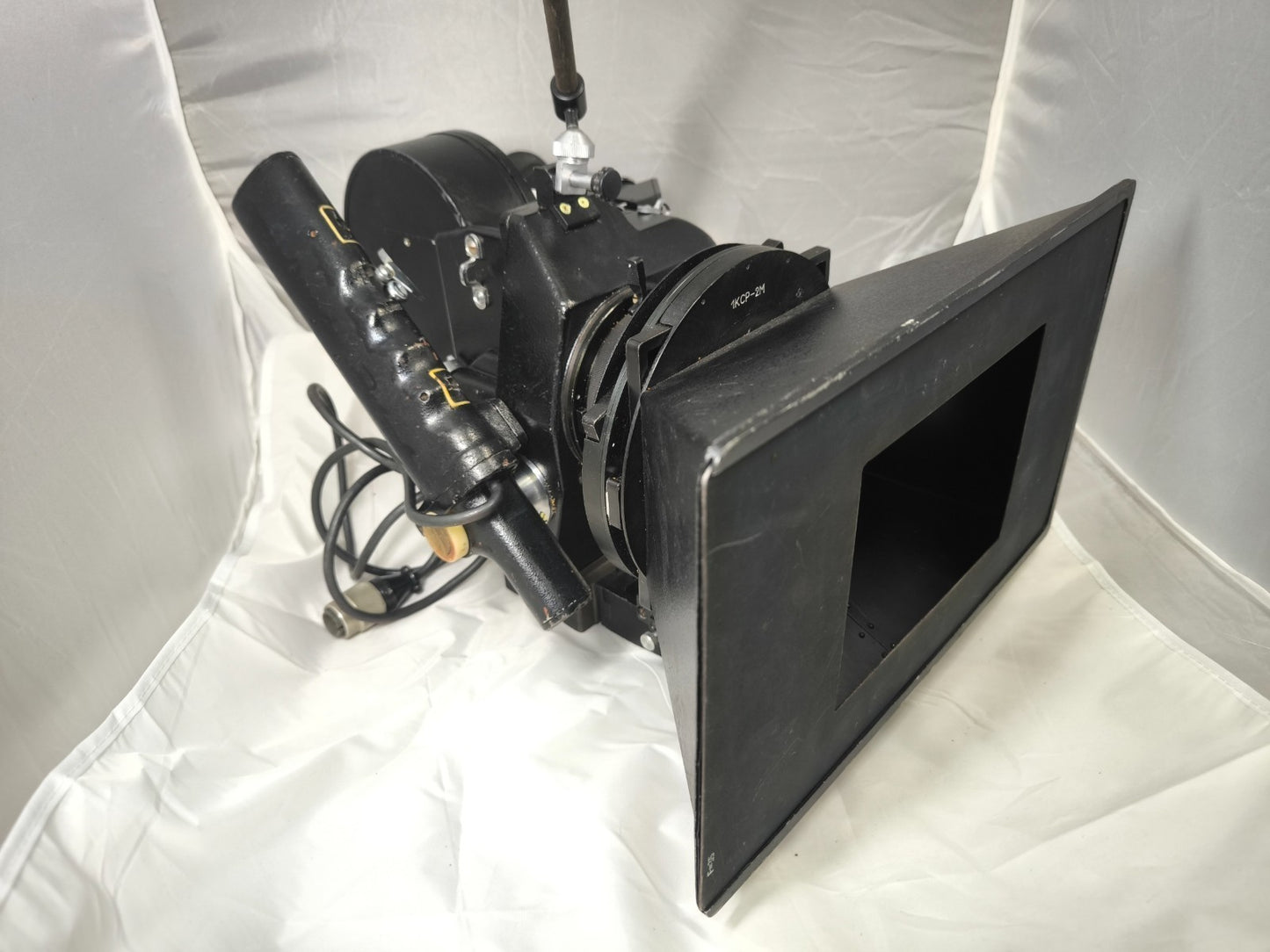 Konvas-2M 1KCP-2M 35mm Camera Crystal Sync - 18/35/50/150mm OCT19 Arri PL mount