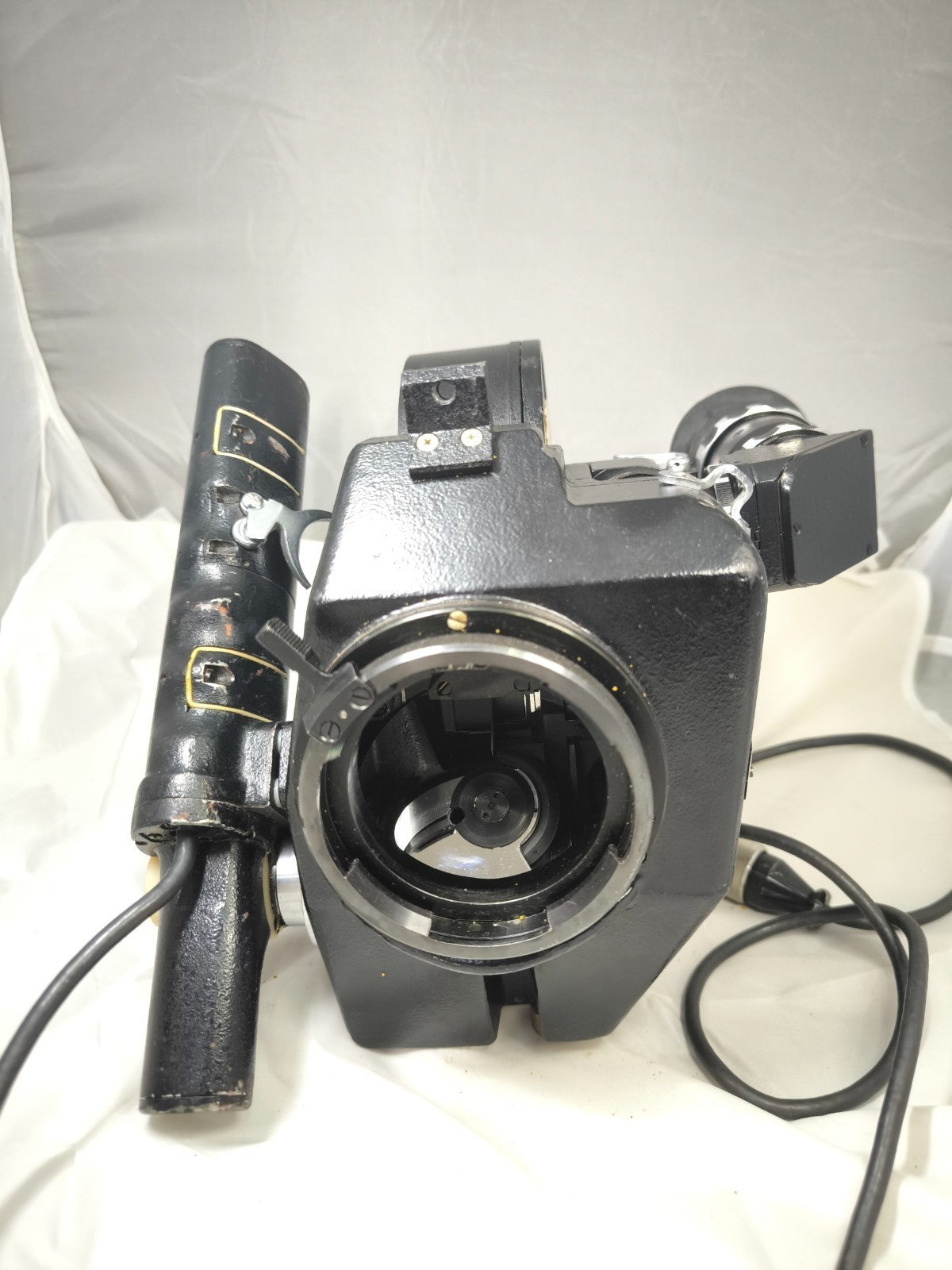 Konvas-2M 1KCP-2M 35mm Camera Crystal Sync - 18/35/50/150mm OCT19 Arri PL mount