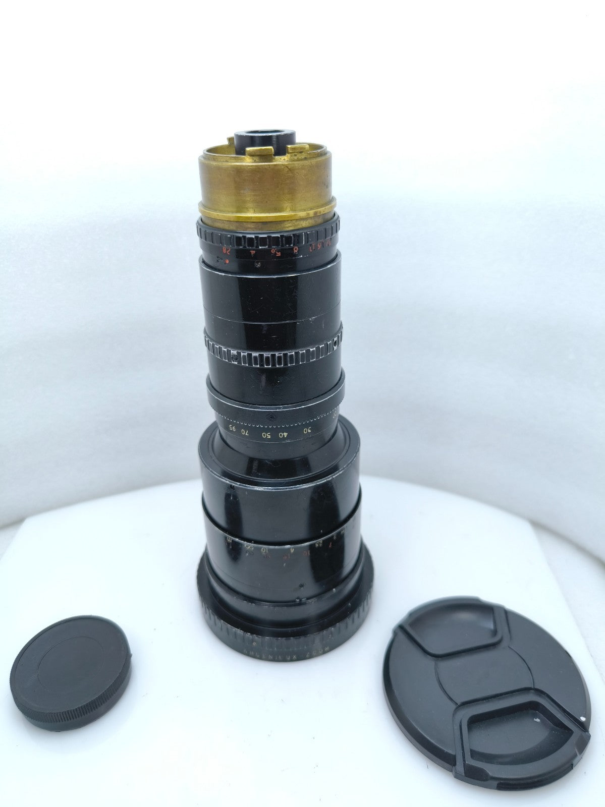 Eclair NPR 16mm Camera 400' Magazine motor tripod Angenieux 12-120 2.2 B Ultra16