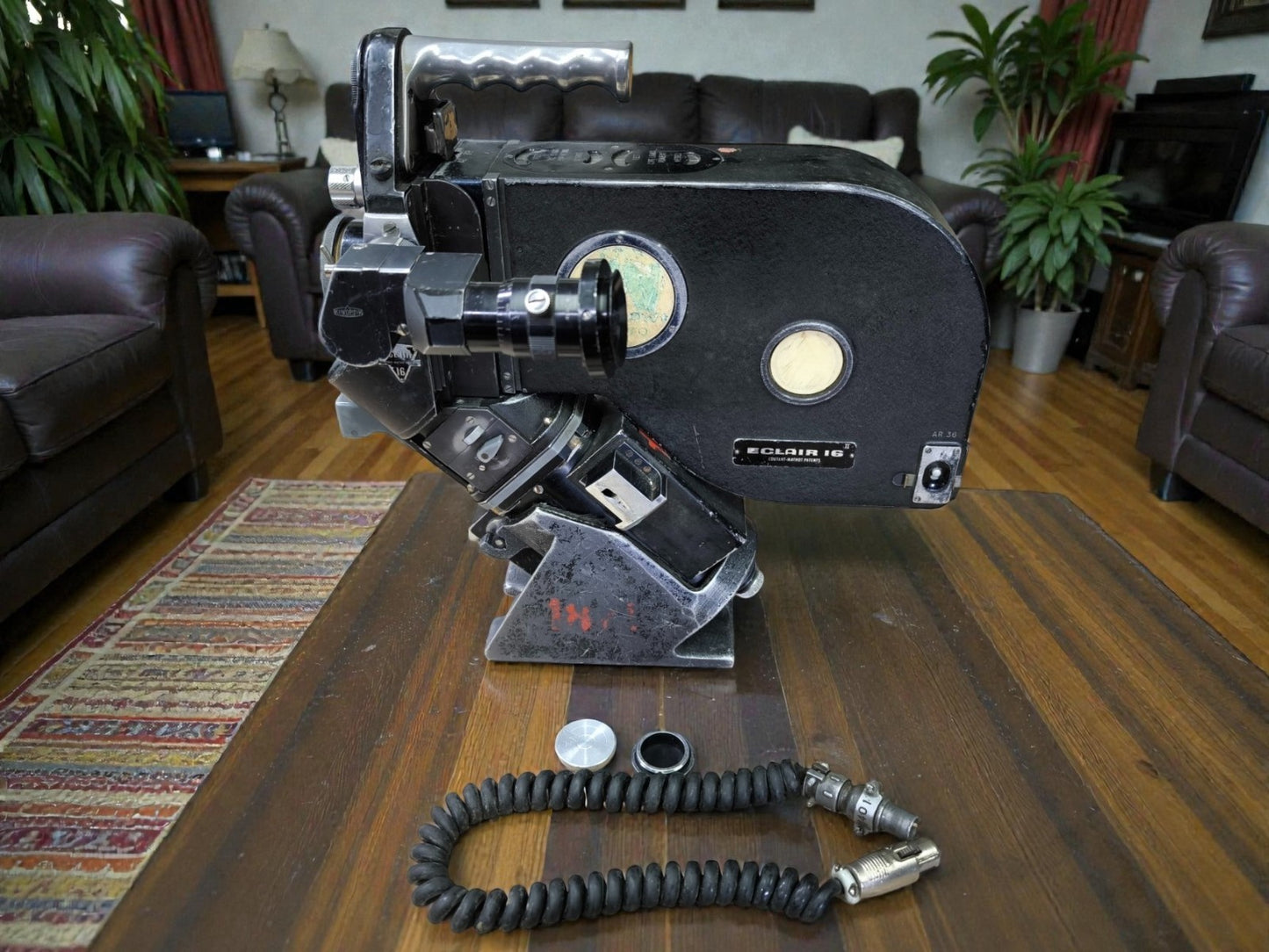 Eclair NPR 16mm Camera 400' Magazine motor tripod Angenieux 12-120 2.2 B Ultra16