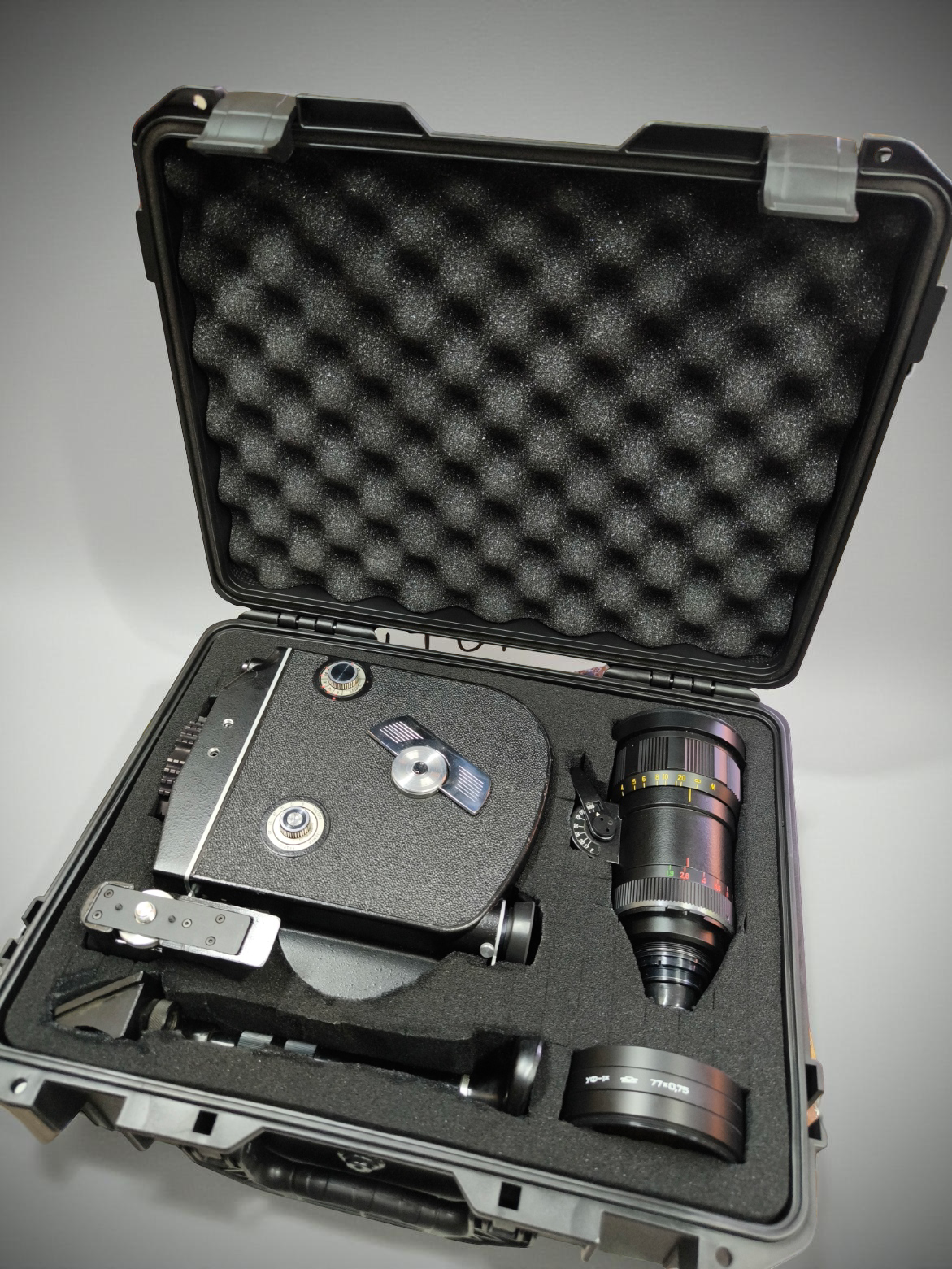 Krasnogorsk-3 Super16 Ultra16 ARRI PL - Canon EF - M42 mount 16mm Movie Camera Zoom lensK-3 K3