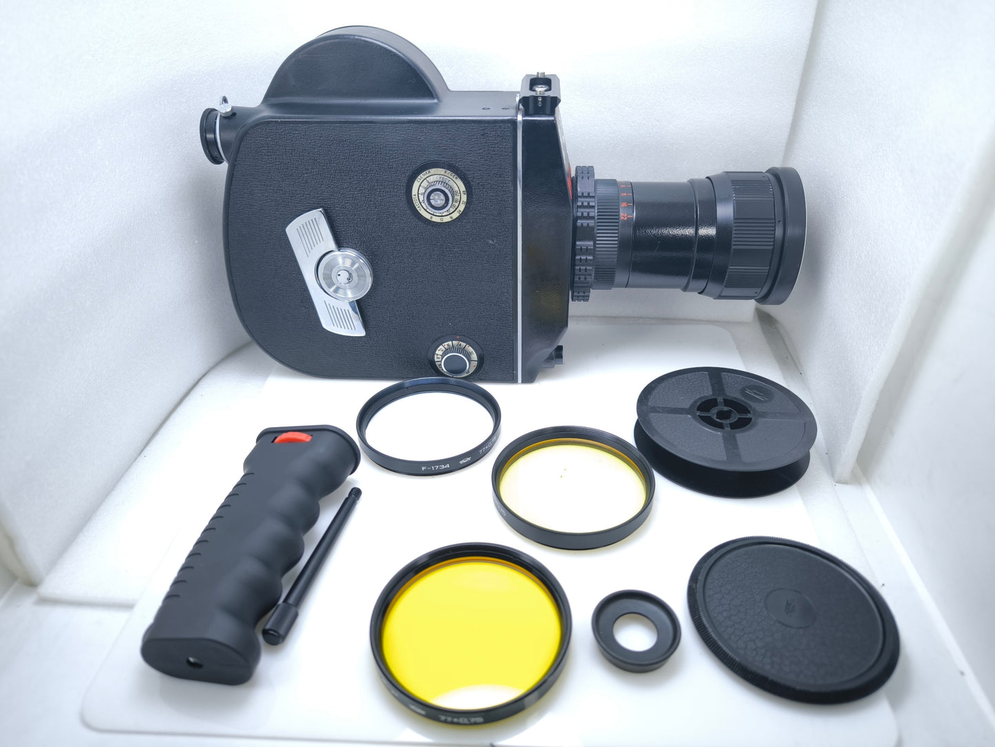 Krasnogorsk-3 Super16 Ultra16 ARRI PL - Canon EF - M42 mount 16mm Movie Camera Zoom lensK-3 K3