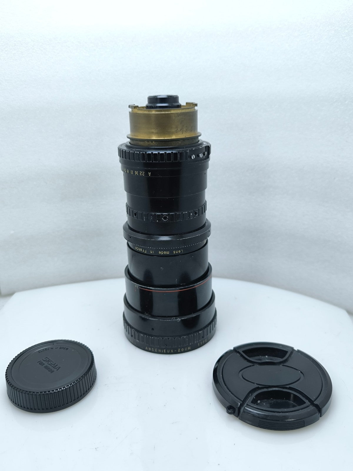 Eclair NPR 16mm Camera 400' Magazine motor tripod Angenieux 12-120 2.2 B Ultra16