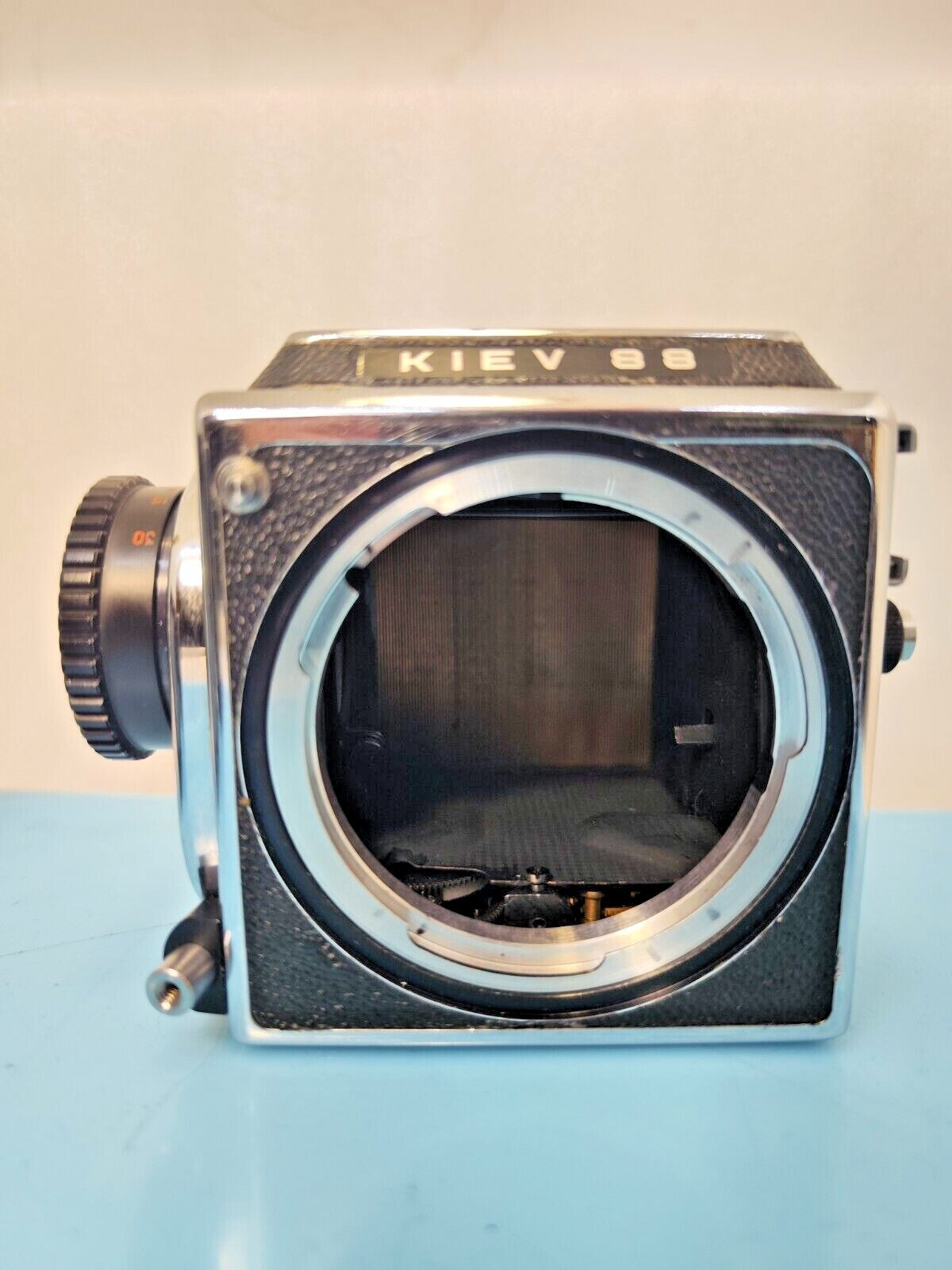 Kiev-88CM MLU conversion Pentacon Six mount CLA Arax Medium Format Hasselblad