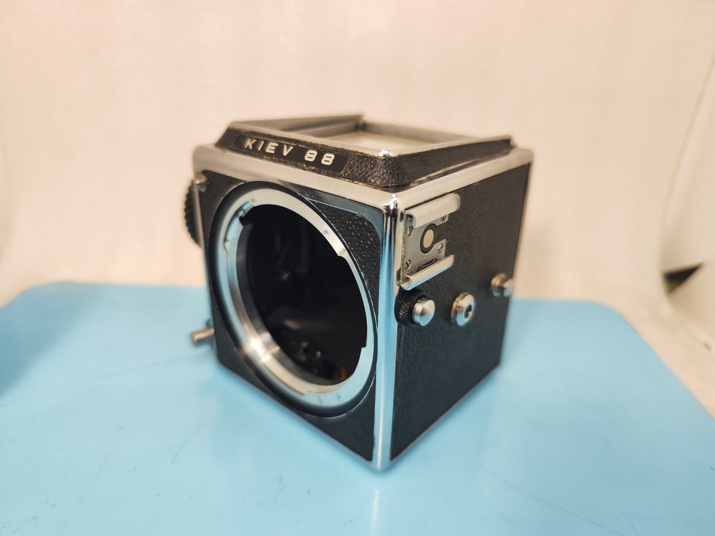Kiev-88CM MLU conversion Pentacon Six mount CLA Arax Medium Format Hasselblad