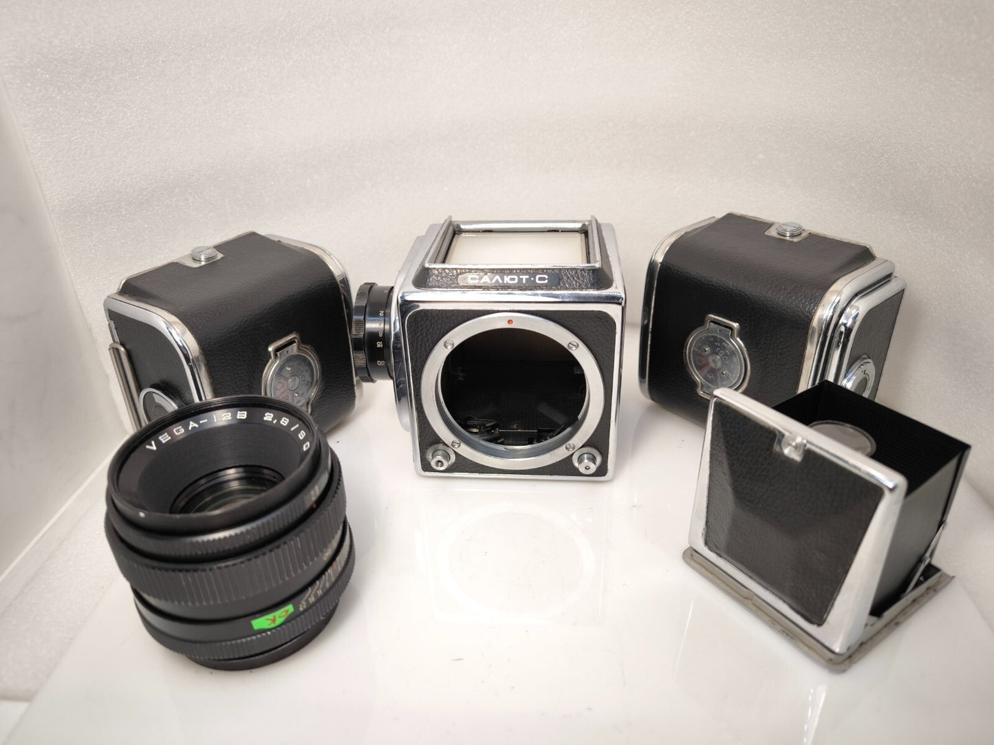 Salut-C 6x6 SLR CLA Medium Format Camera Salut-S Salyut (Kiev-88 Hasselblad)